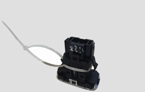 Volvo V40 Engine start stop button switch 31334453 10090125