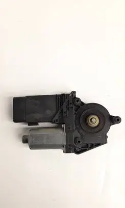 Volkswagen PASSAT B5.5 Vent window/glass motor 105404-301 05074200 S0001201100