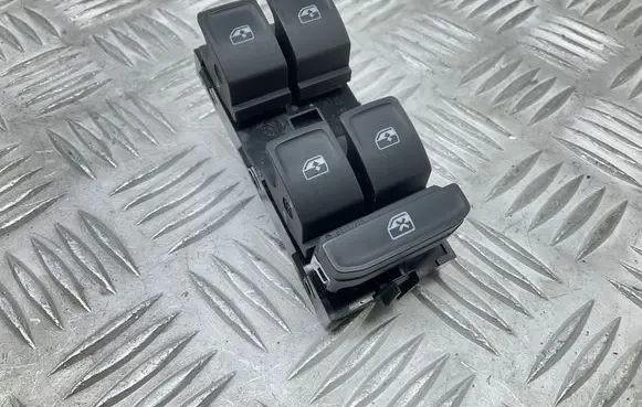 Volkswagen Golf Sportsvan Electric window control switch 5G0959857D