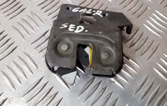 BMW 5 F10 F11 Seat back rest lock catch 