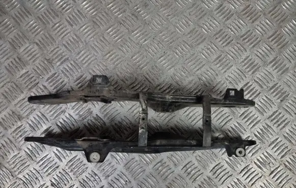 BMW 5 G30 G31 Rear upper control arm/wishbone 6861131