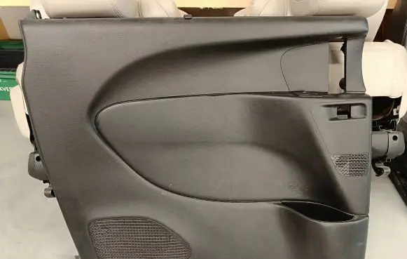 Chrysler Pacifica Rear door card panel trim 5RP65DX9AG 562853991