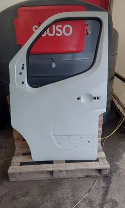 Renault Master III Door (2 Door Coupe) 