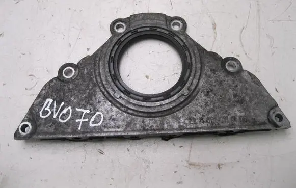 Mercedes-Benz Vito Viano W639 Engine mounting bracket A6510110108 BV070