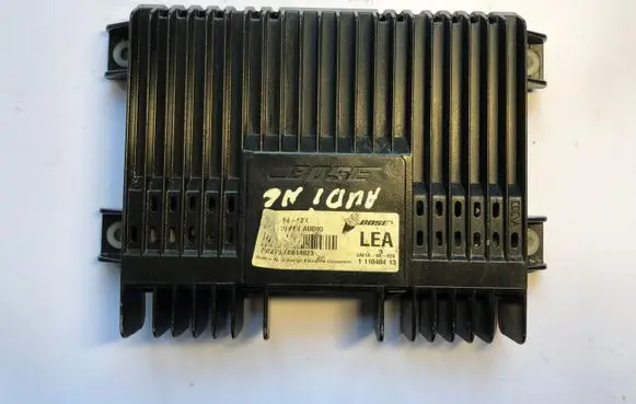 Mazda 6 Sound amplifier GM1A6692X 111040413 255870006014023