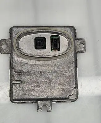 Volvo V70 Xenon control unit/module 6948180 W3T13271 6261110499