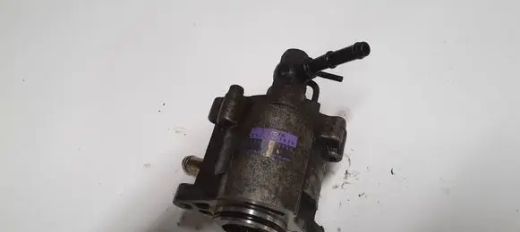 Toyota Avensis T250 Vacuum pump 0810002740