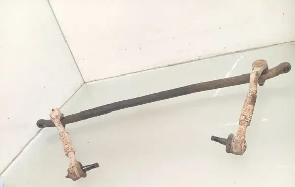 Mitsubishi L200 Steering tie rod 