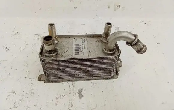 Volvo V70 Gearbox / Transmission oil cooler 30792231 Y8312002