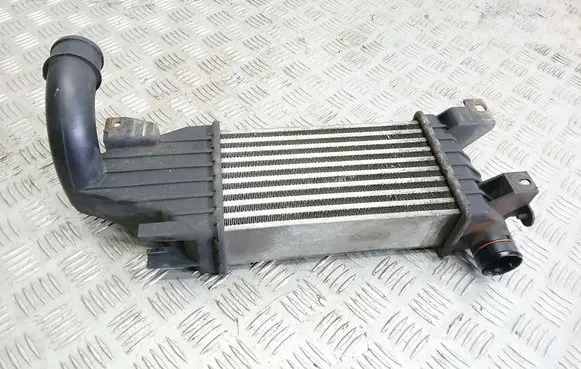 Opel Astra H Intercooler radiator 13128926