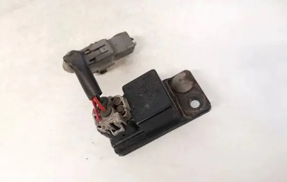 Sensor