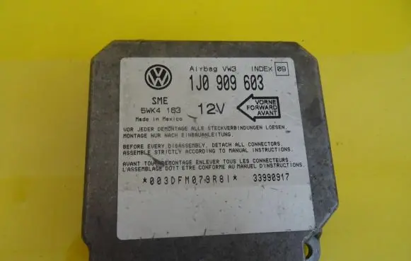 Volkswagen Polo III 6N 6N2 6NF Airbag control unit/module 1J0909603