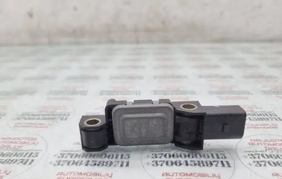 Audi A6 S6 C5 4B Airbag deployment crash/impact sensor 4B0959643C