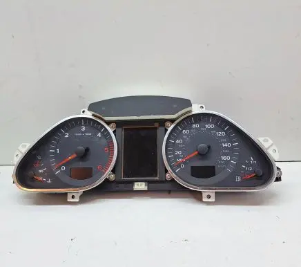 Audi A6 S6 C6 4F Speedometer (instrument cluster)
