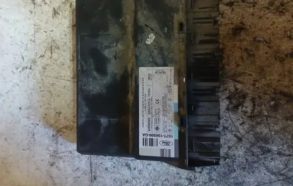 Ford Mondeo Mk III Comfort/convenience module 5WK48731A