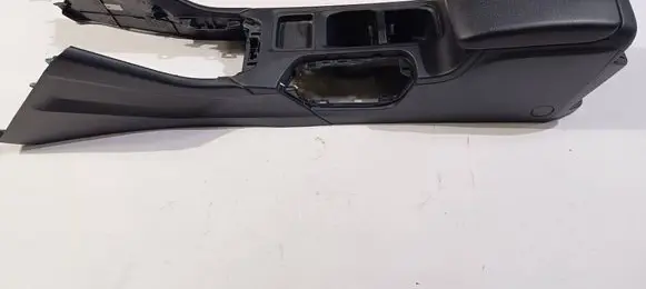 Subaru WRX VB II Center console 92174VC020