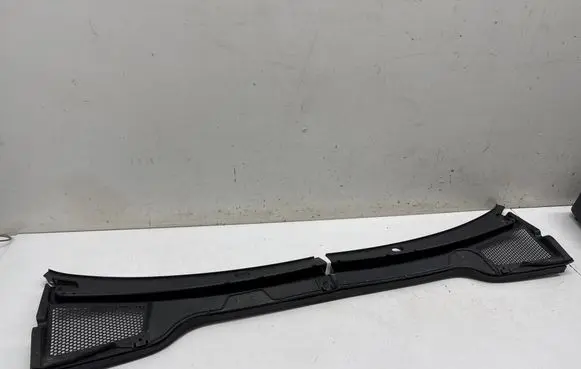Wiper trim