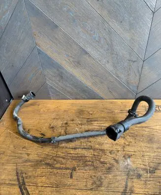 Peugeot 3008 II Engine coolant pipe/hose