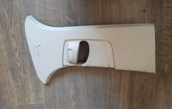 Ford Focus Seat belt trim BM51A24582A