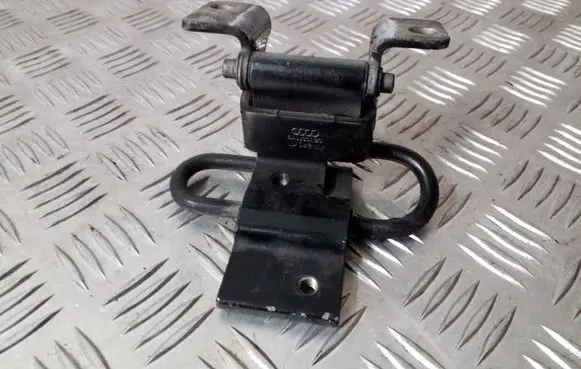 Audi A4 S4 B5 8D Rear door lower hinge 4A0833412C
