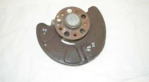 Mercedes-Benz E W212 Front wheel hub spindle knuckle A2123300025