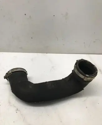 Audi A5 8T 8F Intercooler hose/pipe 8K0145709E