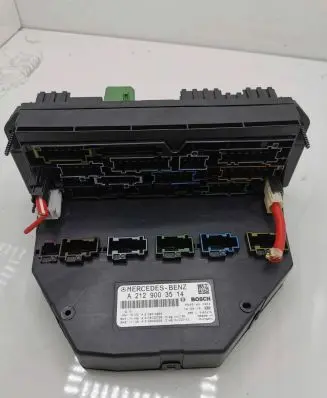 Mercedes-Benz C W204 Fuse box set A2129003514 A2129015204 A2129020806