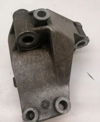 Fiat Ducato Engine mounting bracket 504090245