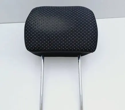 Hyundai i30 Front seat headrest 