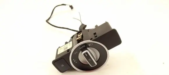 Mercedes-Benz GLK (X204) Light switch 2129050551 A2129050551