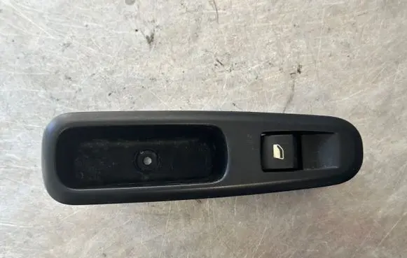 Peugeot 3008 I Electric window control switch 96662297XT