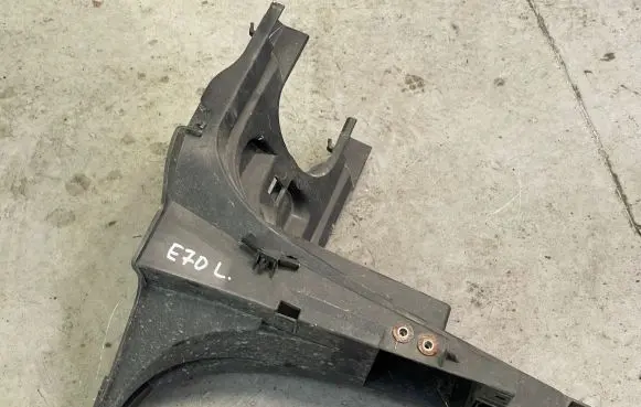 BMW X5 E70 Headlight/headlamp mounting bracket 7157983