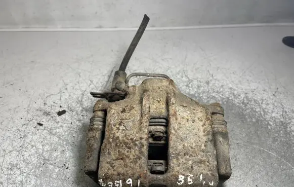 Audi A4 S4 B5 8D Front brake caliper
