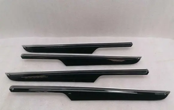 Porsche Macan (95B) Door card panel trim set 95B867062D 95B867061D