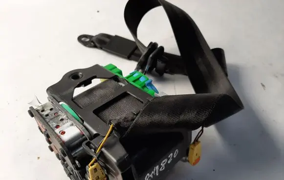 Audi A5 8T 8F Front seatbelt 306369910 8T0857705