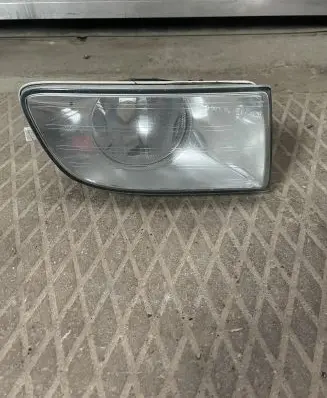 Skoda Octavia Mk2 (1Z) Front fog light 1Z0941700A 1Z0941702A