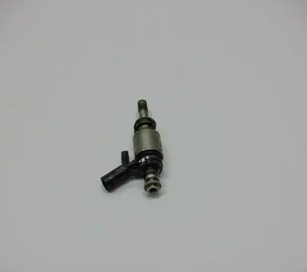 Audi A5 Sportback 8TA Fuel injector 06K906036