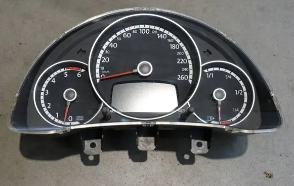 Volkswagen Beetle A5 Speedometer (instrument cluster) 5C5920870C