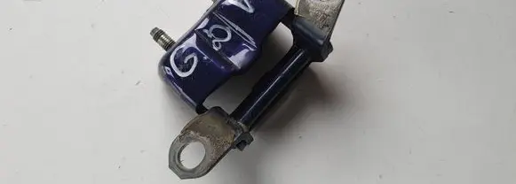Nissan Pulsar Rear door upper hinge