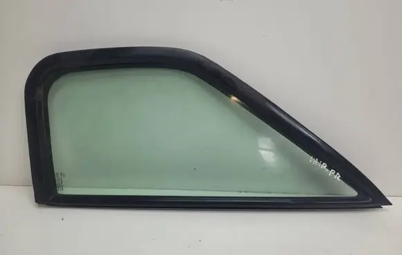 Nissan Interstar Front vent window/glass (coupe) 43R000464