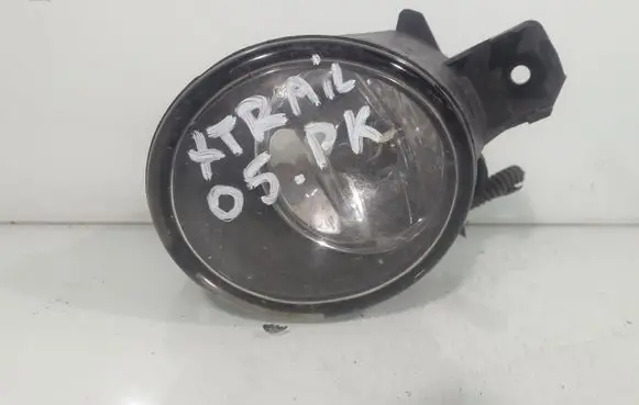Nissan X-Trail T30 Front fog light 2615589905EW