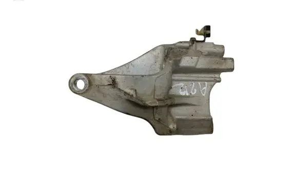 Honda Accord Engine mounting bracket NOCODE