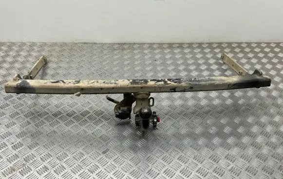 Volkswagen Golf V Tow bar set 