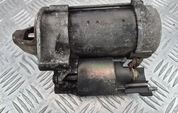 Mercedes-Benz Sprinter W906 Starter motor A6519060026 4280005511