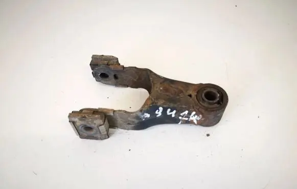 Citroen Xsara Picasso Engine mount bracket