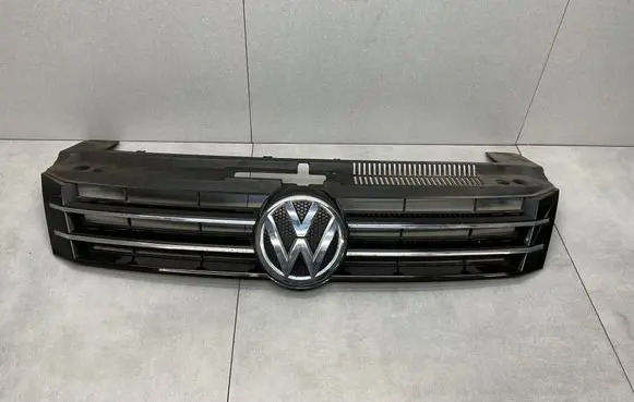 Volkswagen Sharan Front bumper upper radiator grill 7N0853653A