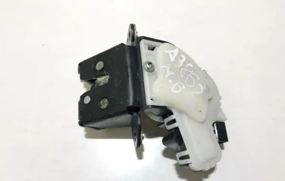 Mazda 6 Tailgate/trunk/boot lock/catch/latch c6728