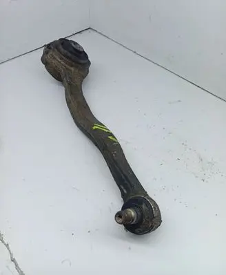 Mercedes-Benz C W204 Front lower control arm/wishbone