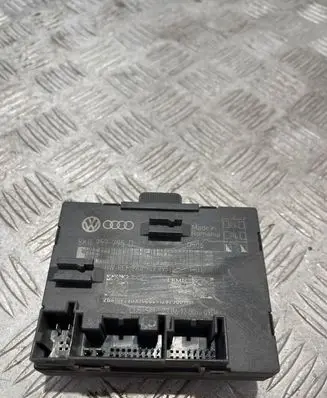 Audi A4 S4 B8 8K Door control unit/module 8K0959795D