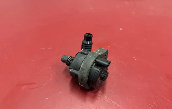 BMW X1 U11 Electric auxiliary coolant/water pump 5A03F46
